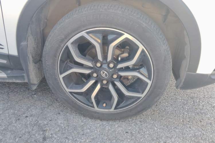 Used Soueast DX5 2019 1.5T CVT Luxury Version Exterior 1