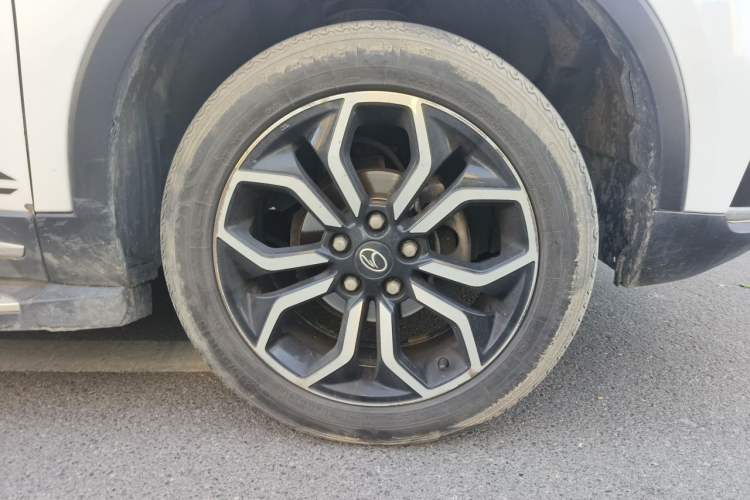Used Soueast DX5 2019 1.5L Manual Elite Model Exterior 1