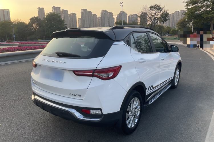 Used Soueast DX5 2019 1.5T CVT Luxury Model Exterior 3