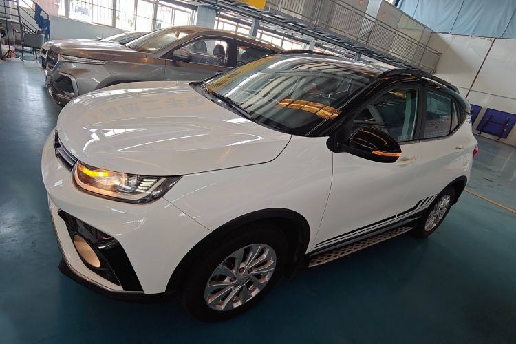 Used Soueast DX5 2019 1.5T CVT Luxury Model Exterior 3