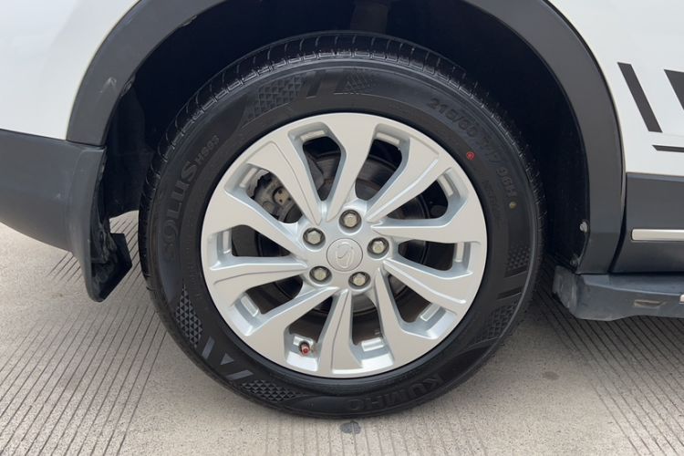 Used Soueast DX5 2019 1.5T CVT Luxury Model Exterior 3