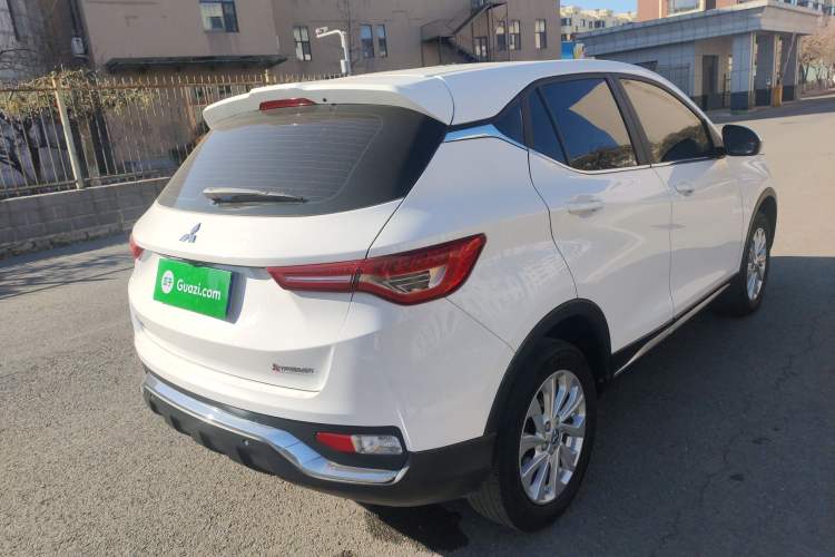 Used Soueast DX5 2019 1.5L Manual Luxury Version Exterior 3