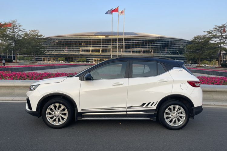 Used Soueast DX5 2019 1.5T CVT Luxury Model Exterior 7
