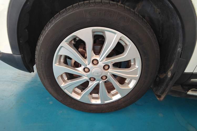Used Soueast DX5 2019 1.5T CVT Luxury Model Exterior 7