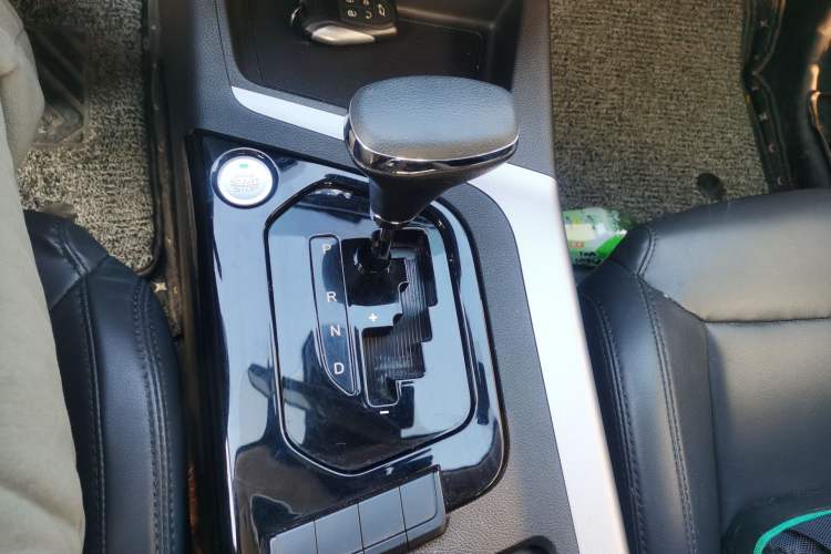 Used Soueast DX5 2019 1.5T CVT Luxury Version Gear Lever