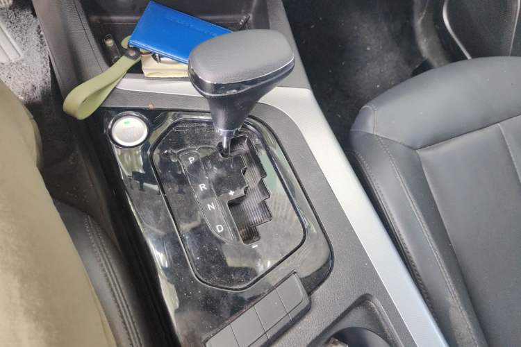 Used Soueast DX5 2019 1.5T CVT Luxury Version Gear Lever