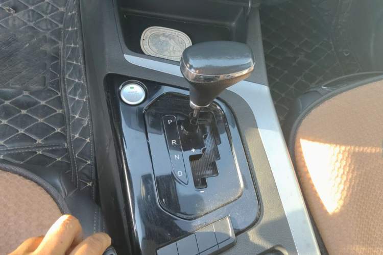 Used Soueast DX5 2019 1.5T CVT Luxury Version Gear Lever