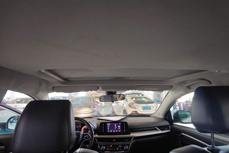 Used Soueast DX5 2019 1.5T CVT Luxury Model Headliner
