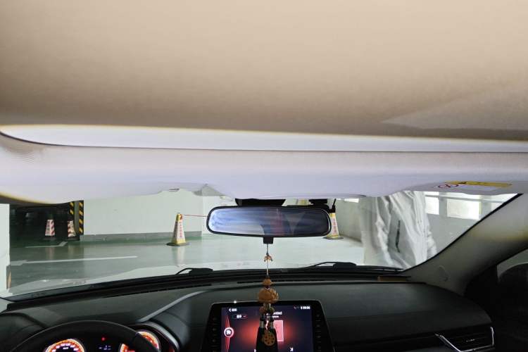 Used Soueast DX5 2019 1.5T CVT Luxury Version Headliner