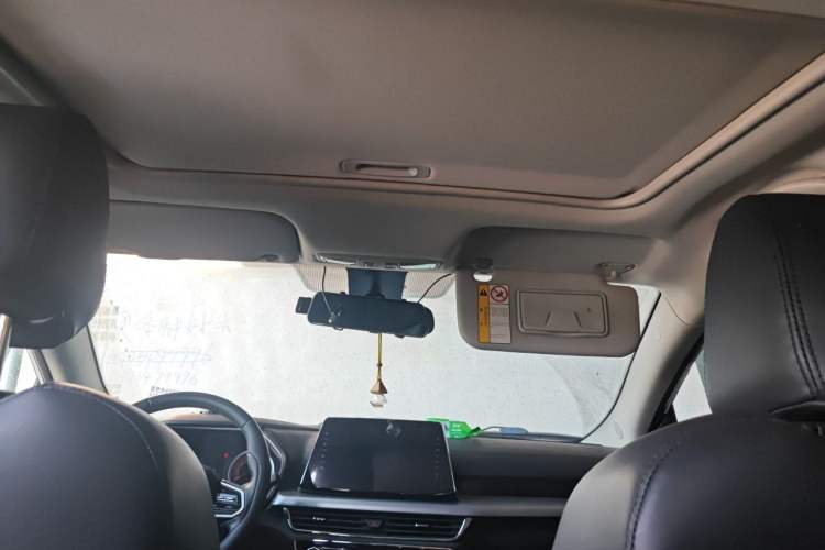 Used Soueast DX5 2019 1.5L Manual Luxury Version Headliner