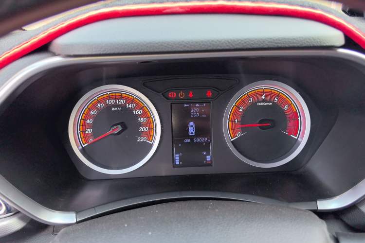 Used Soueast DX5 2019 1.5L Manual Luxury Version Instrument Cluster