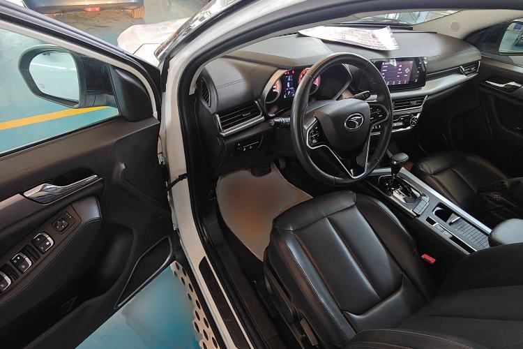 Used Soueast DX5 2019 1.5T CVT Luxury Model Interior 3
