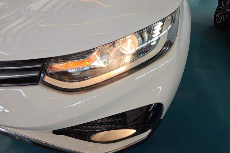 Used Soueast DX5 2019 1.5T CVT Luxury Model Left Front Headlight