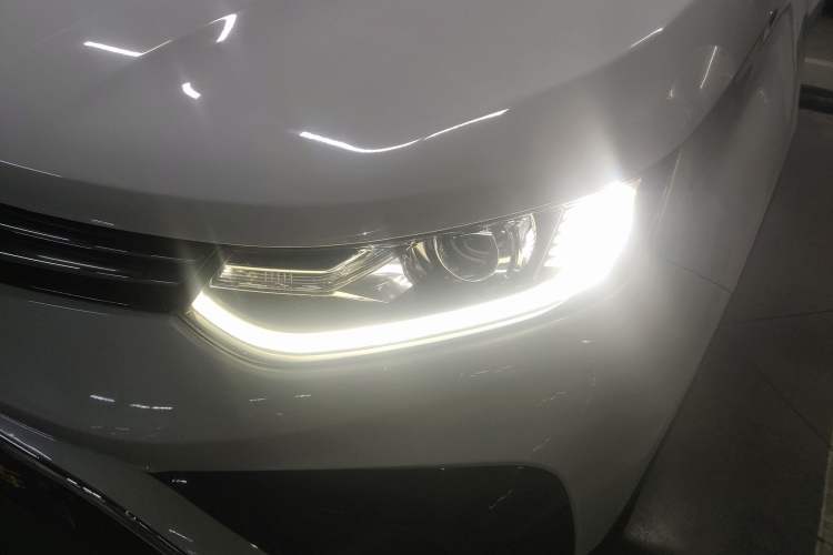 Used Soueast DX5 2019 1.5L Manual Luxury Version Left Front Headlight