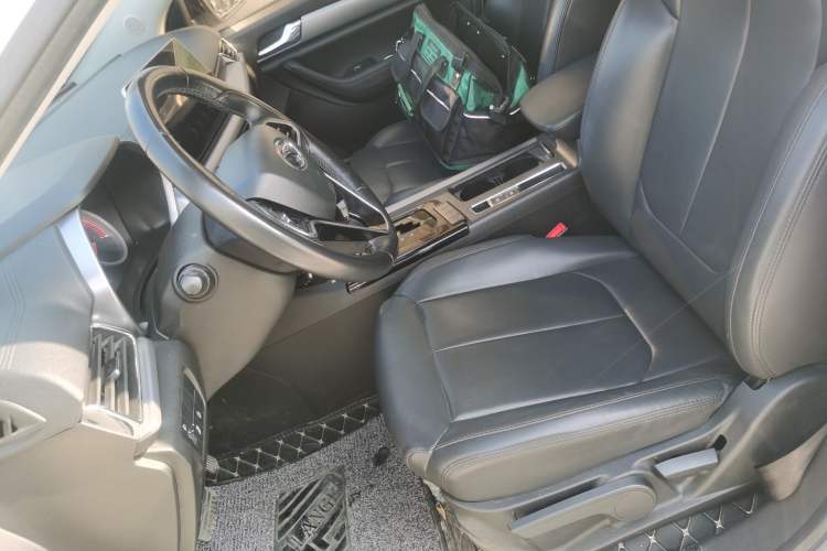 Used Soueast DX5 2019 1.5T CVT Luxury Version Left Front Seat