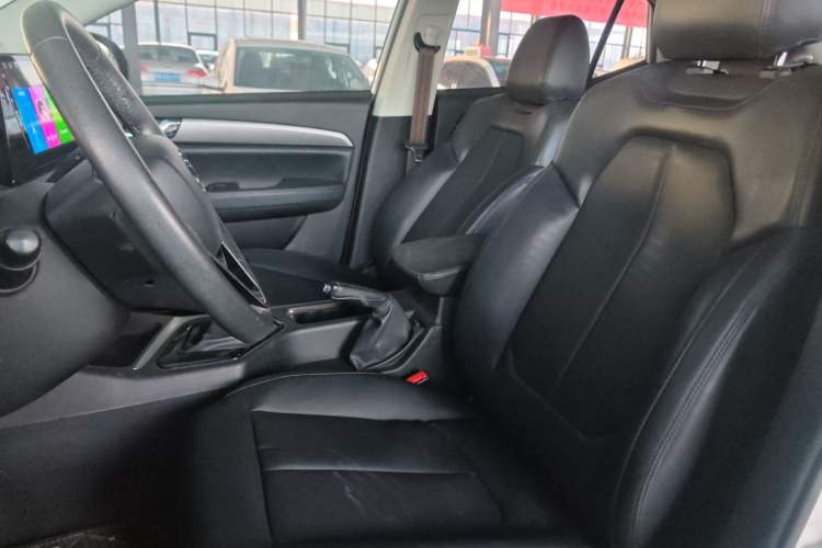 Used Soueast DX5 2019 1.5L Manual Luxury Version Left Front Seat