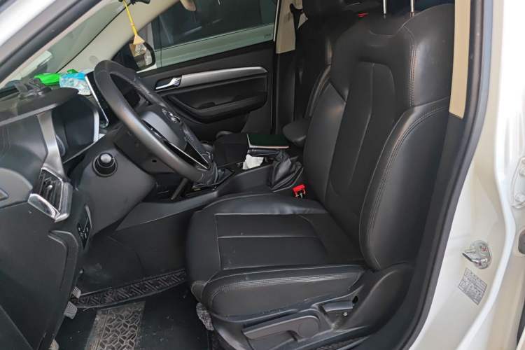 Used Soueast DX5 2019 1.5L Manual Luxury Version Left Front Seat
