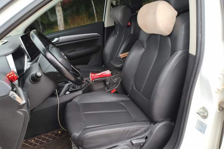 Used Soueast DX5 2019 1.5L Manual Luxury Version Left Front Seat