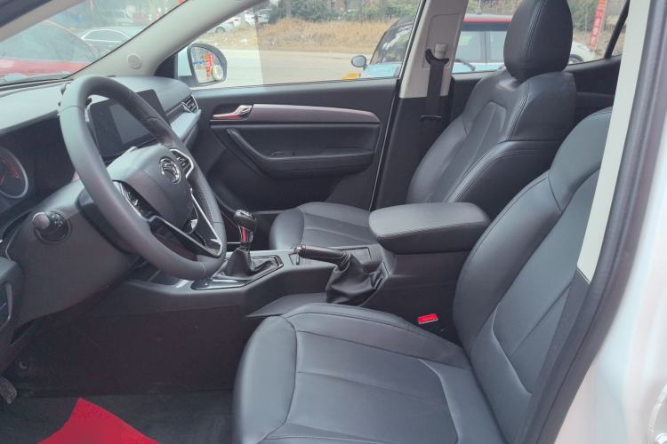 Used Soueast DX5 2019 1.5L Manual Luxury Version Left Front Seat