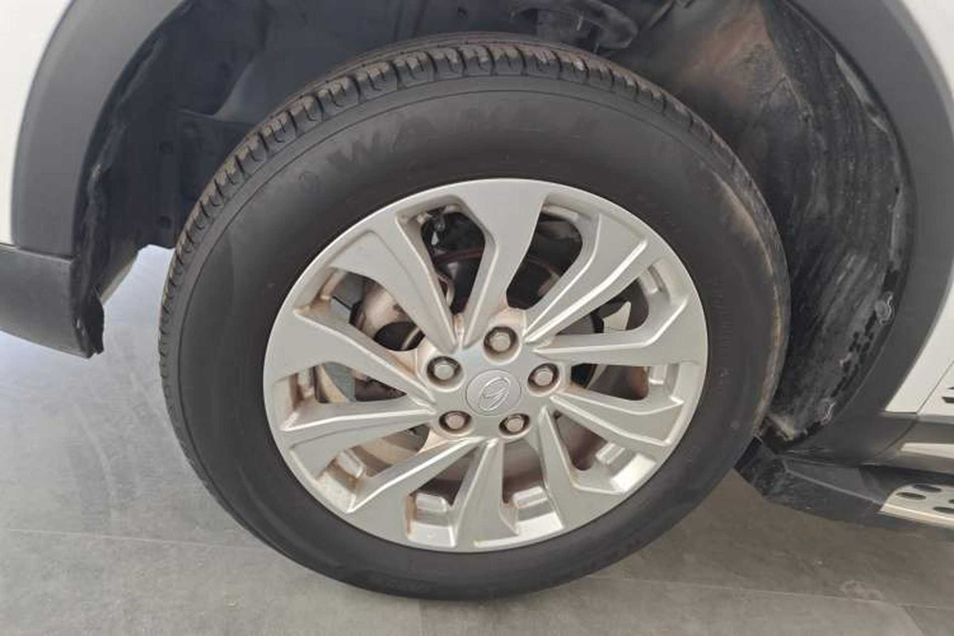 Used Soueast DX5 2019 1.5L Manual Luxury Version Left Front Wheel Hub
