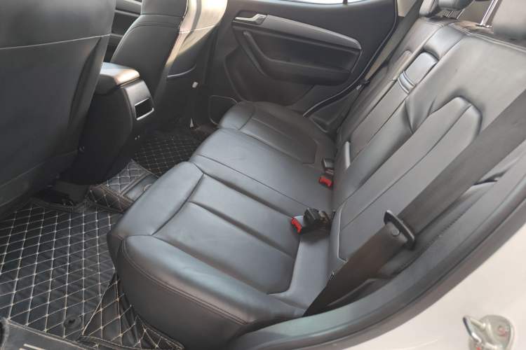 Used Soueast DX5 2019 1.5L Manual Luxury Version Left Rear Seat