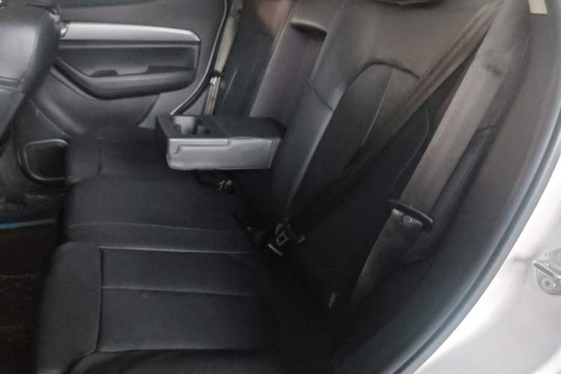 Used Soueast DX5 2019 1.5L Manual Luxury Version Left Rear Seat