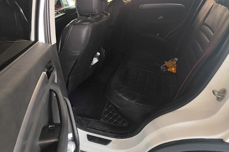 Used Soueast DX5 2019 1.5L Manual Luxury Version Left Rear Seat