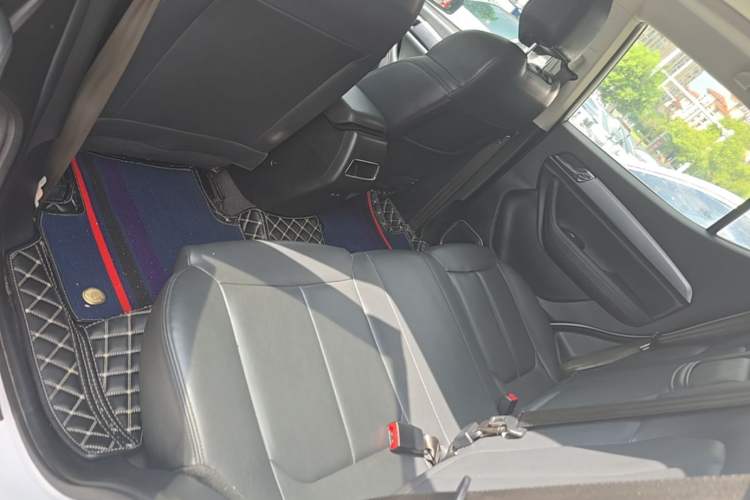 Used Soueast DX5 2019 1.5T CVT Luxury Version Left Rear Seat