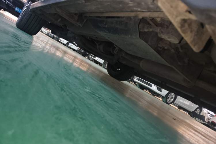 Used Soueast DX5 2019 1.5L Manual Luxury Version Left Side Sill