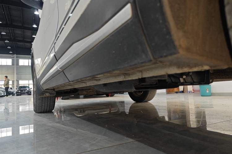 Used Soueast DX5 2019 1.5L Manual Luxury Version Left Side Sill