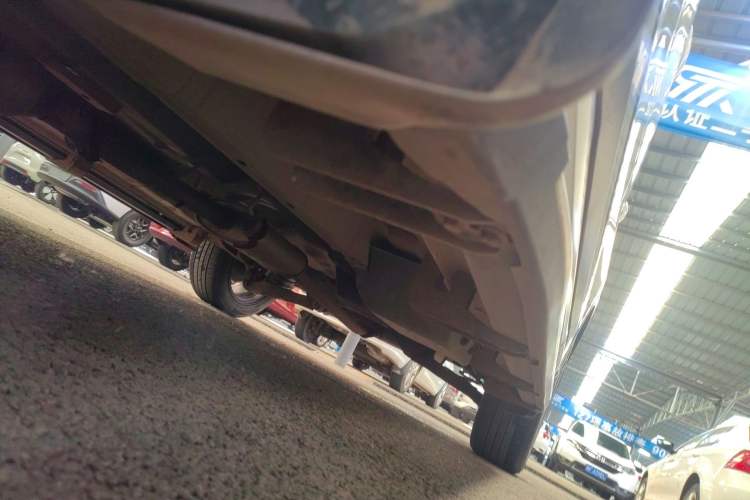 Used Soueast DX5 2019 1.5T CVT Luxury Version Left Side Sill