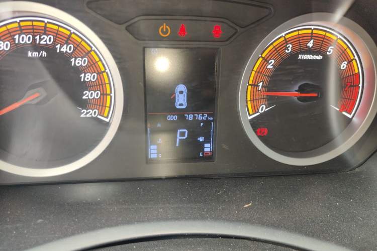 Used Soueast DX5 2019 1.5T CVT Luxury Version Odometer Close Up