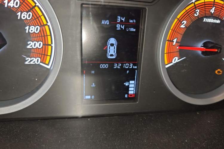 Used Soueast DX5 2019 1.5L Manual Luxury Version Odometer Close Up
