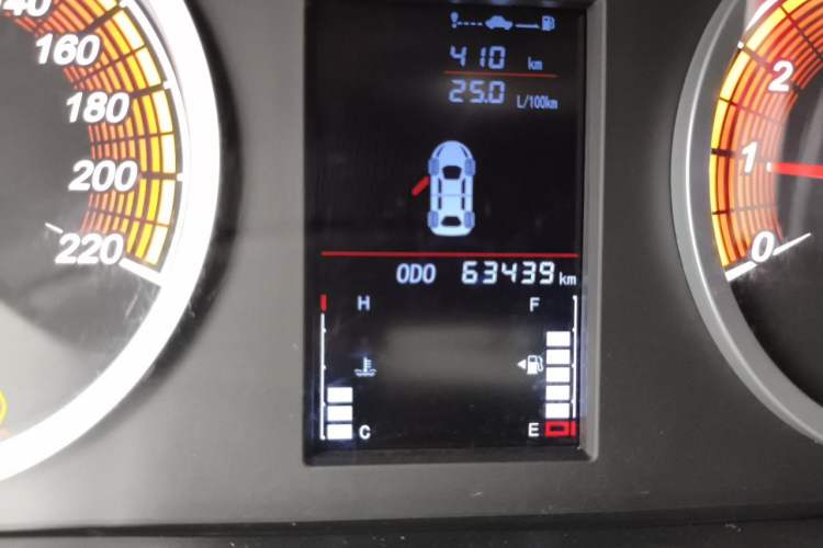 Used Soueast DX5 2019 1.5L Manual Luxury Version Odometer Close Up