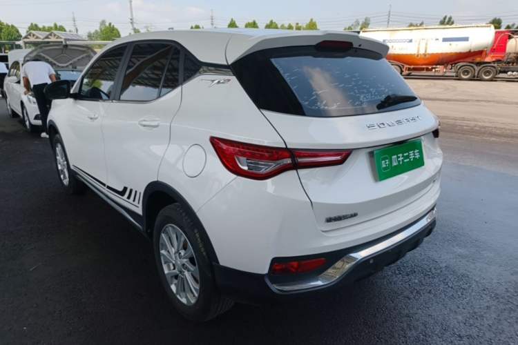 Used Soueast DX5 2019 1.5L Manual Luxury Version Rear Left 45 Deg