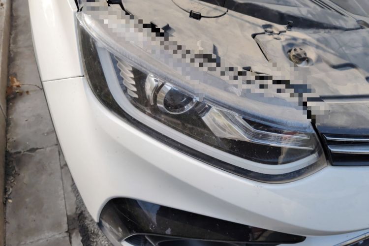 Used Soueast DX5 2019 1.5L Manual Luxury Version Right Front Headlight
