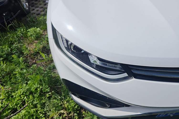 Used Soueast DX5 2019 1.5L Manual Luxury Version Right Front Headlight