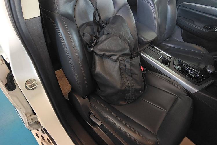 Used Soueast DX5 2019 1.5T CVT Luxury Model Right Front Seat