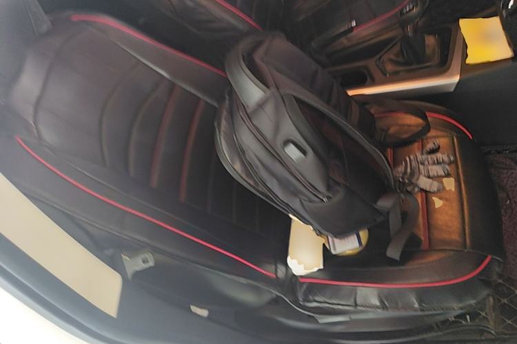 Used Soueast DX5 2019 1.5L Manual Luxury Version Right Front Seat