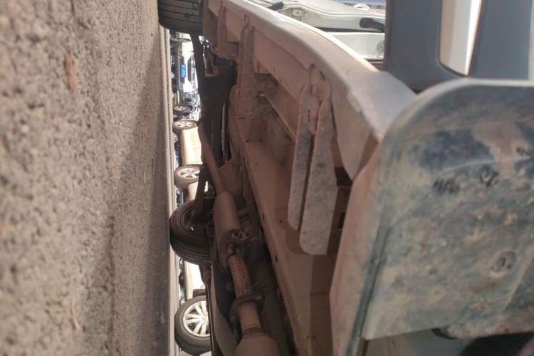 Used Soueast DX5 2019 1.5T CVT Luxury Version Right Side Sill