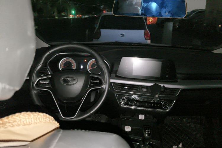 Used Soueast DX5 2019 1.5L Manual Luxury Version Steering Wheel