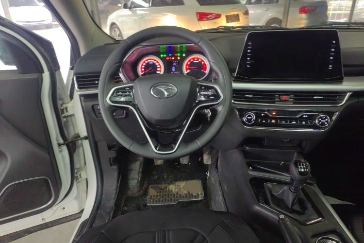 Used Soueast DX5 2019 1.5L Manual Luxury Version Steering Wheel
