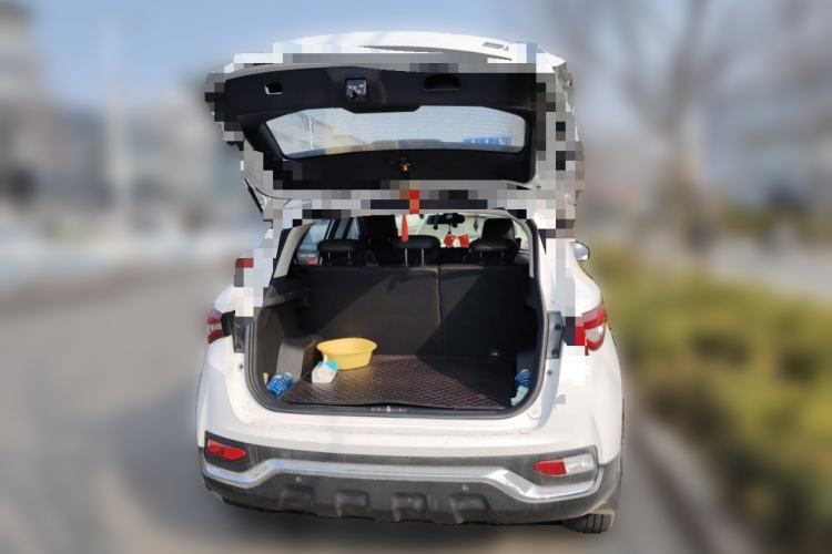 Used Soueast DX5 2019 1.5L Manual Luxury Version Trunk