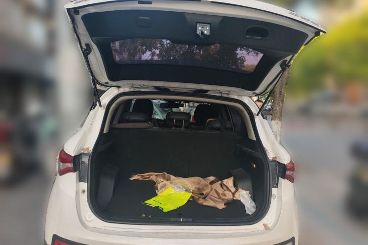 Used Soueast DX5 2019 1.5T CVT Luxury Version Trunk