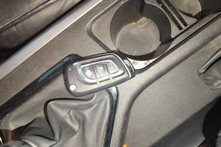 Used Soueast DX5 2019 1.5L Manual Luxury Version Vehicle Key