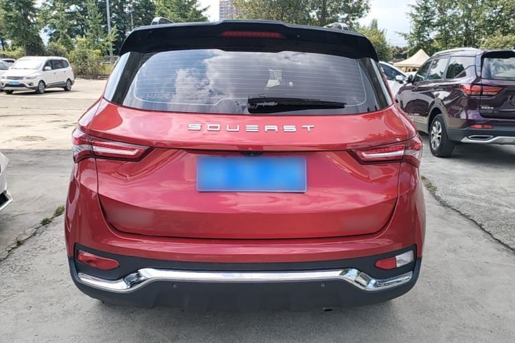 Used Soueast DX5 2021 1.5L Manual Deluxe Upgrade Version Rear
