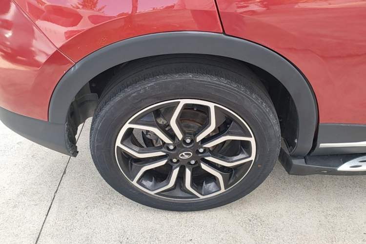 Used Soueast DX5 2021 1.5L Manual Deluxe Upgrade Version Right Rear Wheel Hub