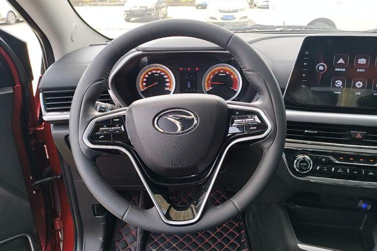 Used Soueast DX5 2021 1.5L Manual Deluxe Upgrade Version Steering Wheel