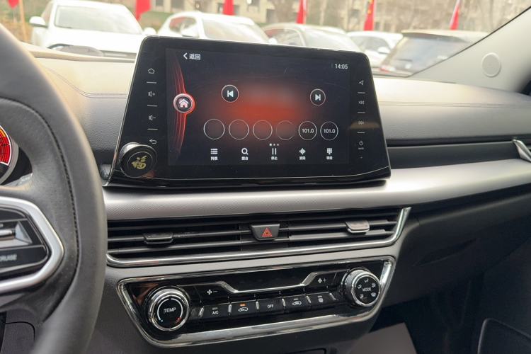 Used Soueast DX5 2021 1.5T CVT Prestige Model Audio And AC Panel