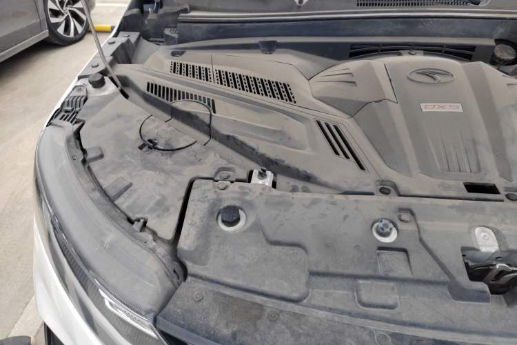 Used Soueast DX5 2021 1.5L Manual Luxury Version Engine Bay Right